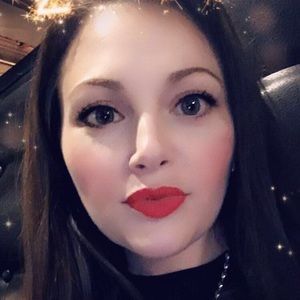 Meet your Posher, Wendy